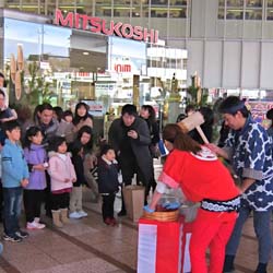 新春もちつきイベント画像